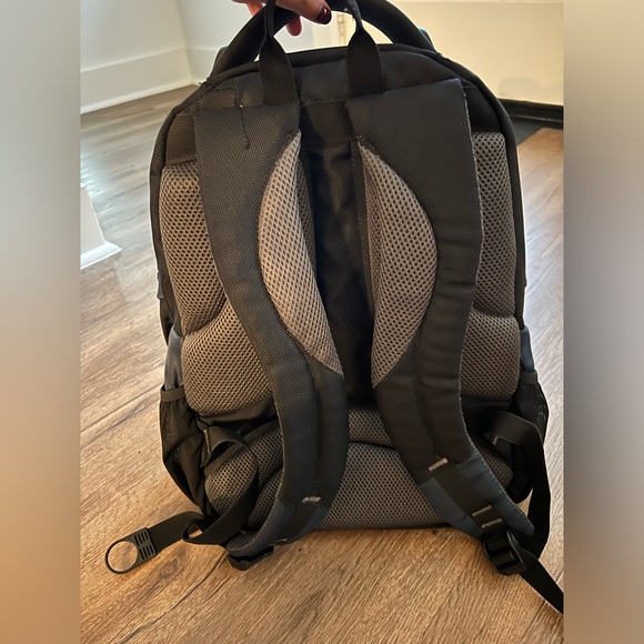 Samsonite laptop backpack - Picture 2 of 2